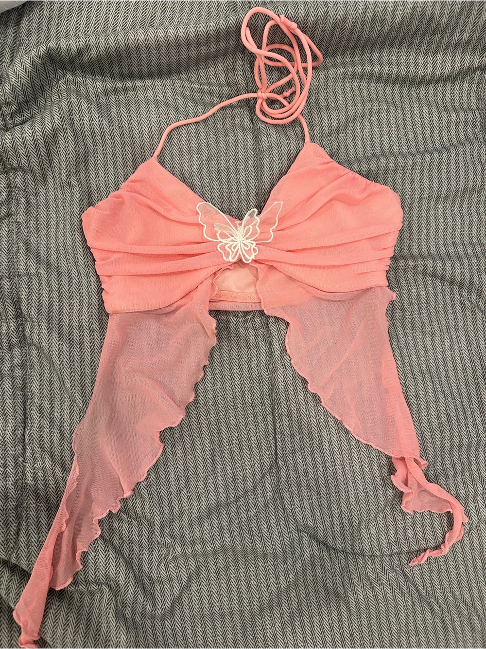 SHEIN Light Pink Chiffon Halter Crop Top with Butterfly Detail